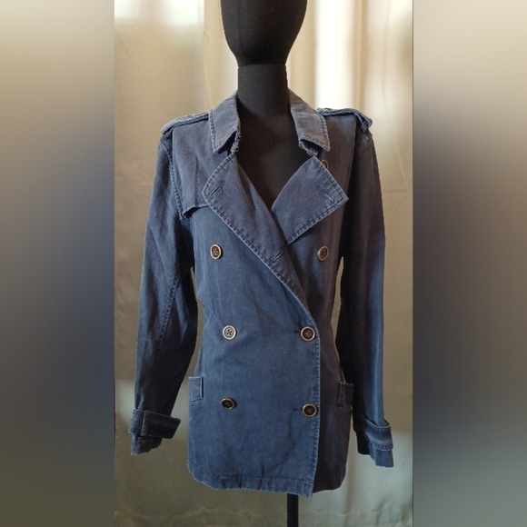 An Old Navy Women's Double-Breasted Denim Trench Coat Peacoat - Picture 2 of 14